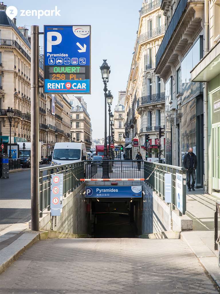 Parking Saemes Pyramides - Parking - Paris