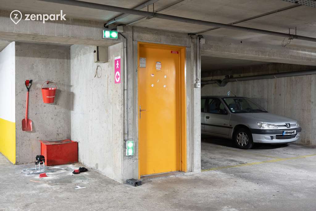 Paris - Porte de Pantin - Cité de la Musique - Parking réservable en ligne - Paris