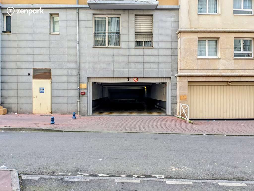 Montrouge - Cimetière de Bagneux - Metro Barbara - Parking réservable en ligne - Montrouge