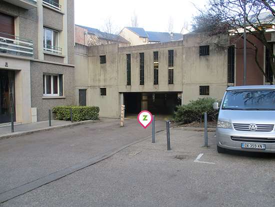 Grenoble - Parc Paul Mistral - M. Joffre - Parking réservable en ligne - Grenoble