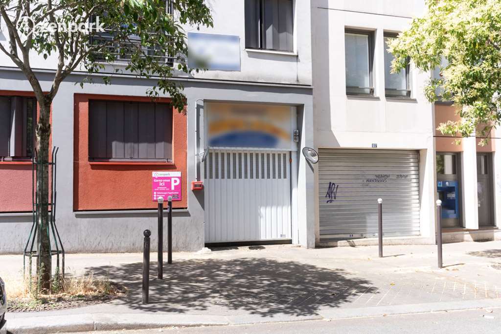 Paris - Université Paris 1 Sorbonne - Olympiades - Parking réservable en ligne - Paris