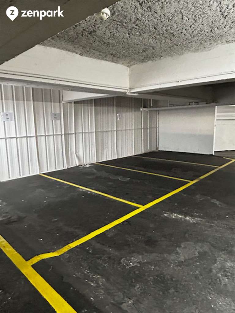Paris - Gare de l’Est - Poissonnière - Parking réservable en ligne - Paris