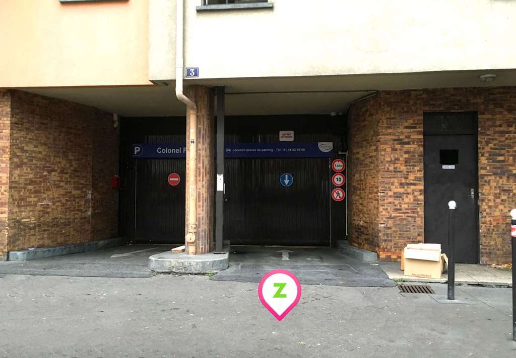 Paris - Colonel Fabien - Generator Hostel - Parking réservable en ligne - Paris